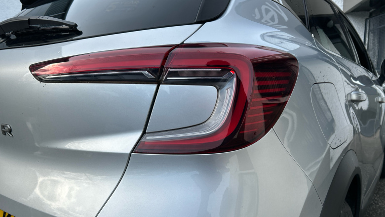 Renault Captur 1.5 dCi 115 S Edition 5dr EDC Diesel Hatchback